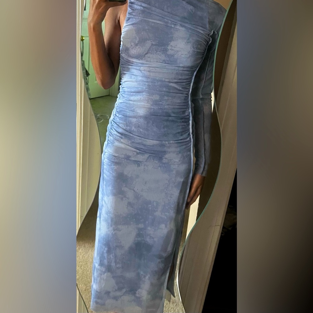 Elegant Blue One-Shoulder Dress